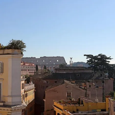 Maxima: Amazing View Of The Roman Forum Roma