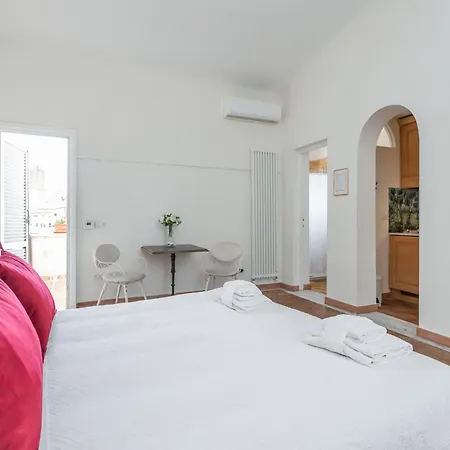 Maxima: Amazing View Of The Roman Forum Apartment Rome